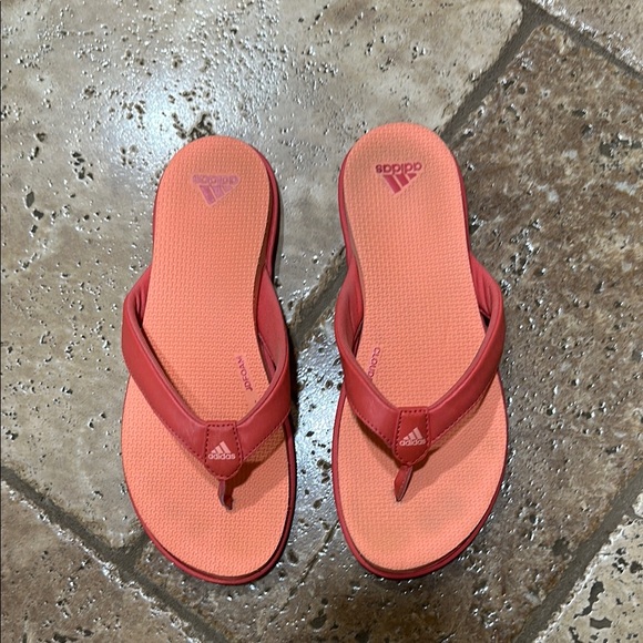 Adidas Coral Flip Flops - Picture 1 of 2